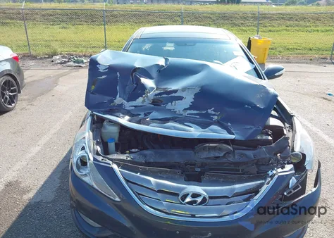 2013 Hyundai Sonata Limited z USA, uszkodzony, nr VIN 5NPEC4AC7DH642043
